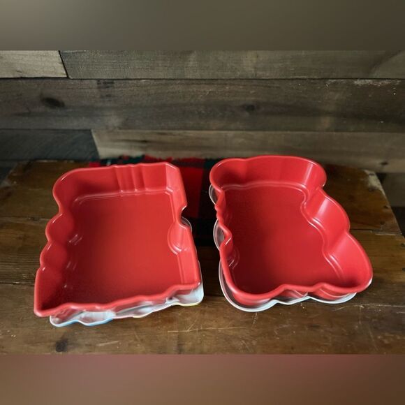 Vintage Ullman Christmas Teddy Bear & Santa Train Cookie Treat Storage Container - Picture 3 of 11